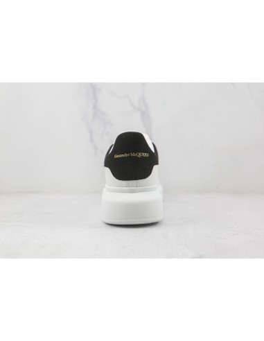 Alexander McQueen Oversized Blanca: Estilo Contemporáneo | OrenShop