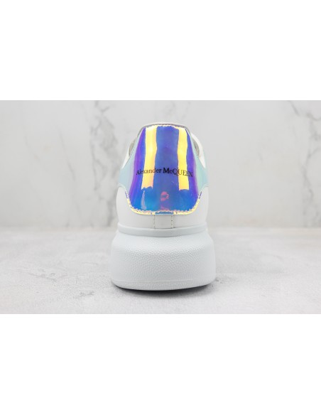 Alexander McQueen Oversized: Blanco y Rosa Shock