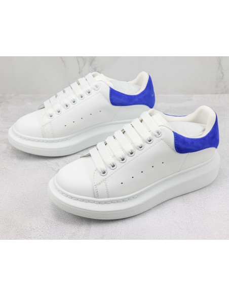 Alexander McQueen Oversized: Blanco y Azul