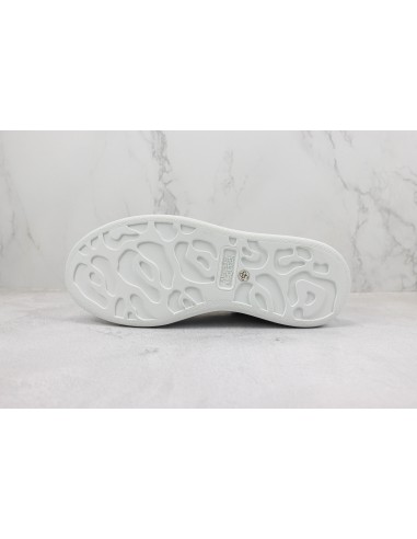 Alexander McQueen Oversized: Blanco y Azul