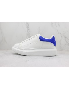 Alexander McQueen Oversized: Blanco y Azul