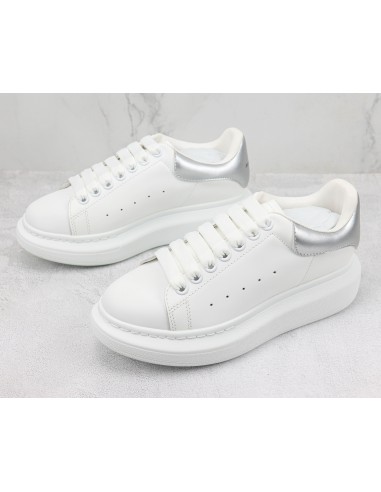 Alexander McQueen Oversized: Blanco y Plata