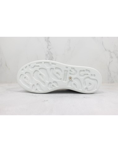 Alexander McQueen Oversized: Blanco y Plata