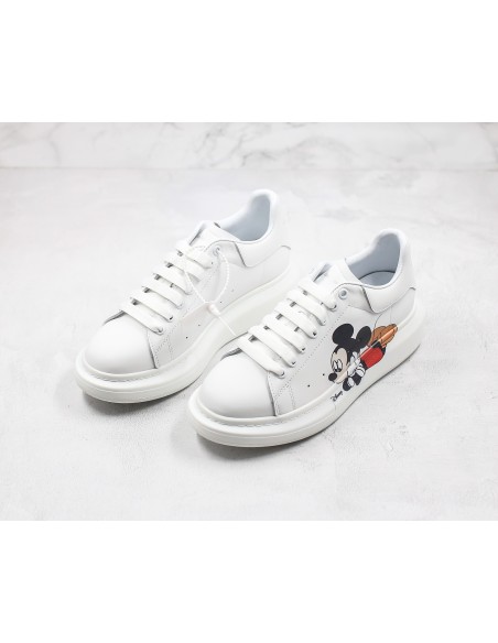 Alexander McQueen x Disney: Magia en Cada Paso