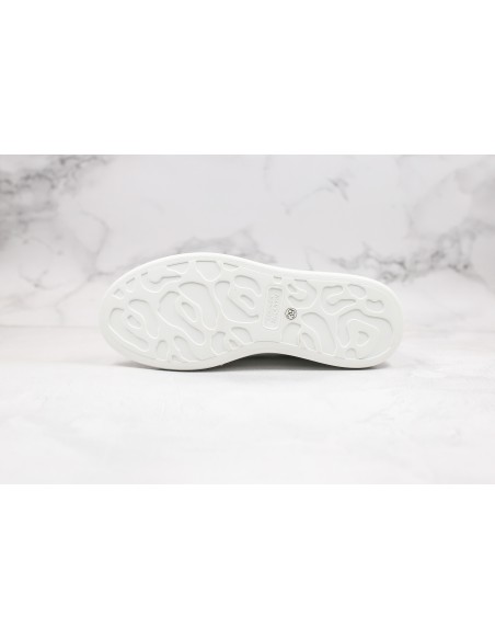 Alexander McQueen x Disney: Magia en Cada Paso