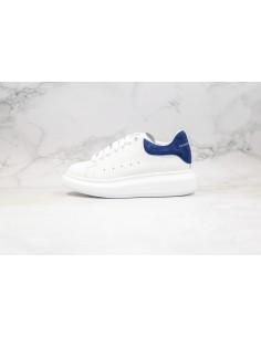 Alexander McQueen Oversized: Blanco y Azul Oscuro