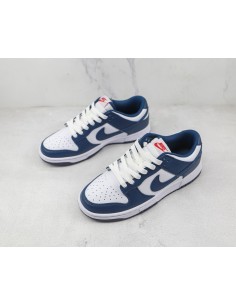 Dunk Low Retro Valerian Blue: Estilo Retro en Azul Distintivo 2