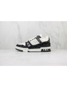 Louis Vuitton Trainer Black
