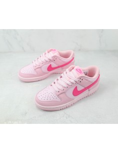 Dunk Low Triple Pink: Estilo Audaz en Rosa Vibrante 2