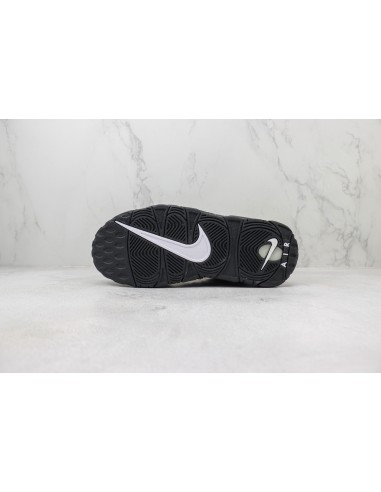 Nike Uptempo negras y blancas