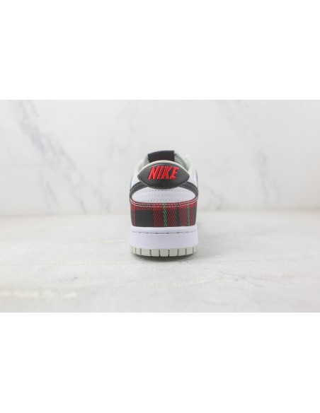 Dunk Low Tartan Plaid: Elegancia Escocesa en Cada Paso
