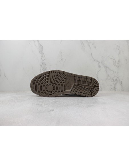 Air Jordan 1 Low Travis Scott