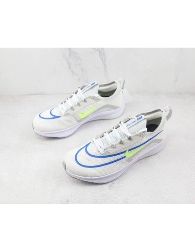 Nike Zoom Fly 4