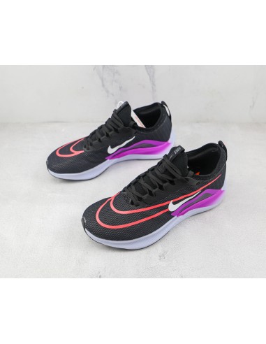 Nike Zoom Fly 4