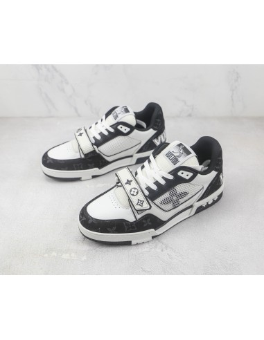 Louis Vuitton Trainer Black