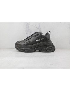 Balenciaga Triple S Black