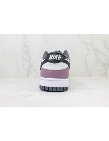 Dunk Low Púrpura: Estilo y Comodidad en un Diseño Clásico