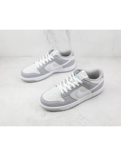 Dunk Low Grey White: Elegancia y Versatilidad para el Uso Diario 2