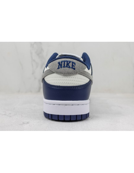 Dunk Low Midnight Blue: Elegancia en Azul Profundo