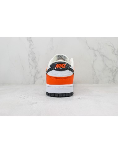 Dunk Low Orange Design: Estilo Audaz y Original